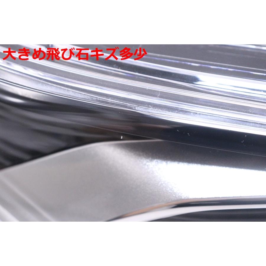 35-2196☆美品 後期 LED ZVW51 プリウス☆右ヘッドライト KOITO 47-104