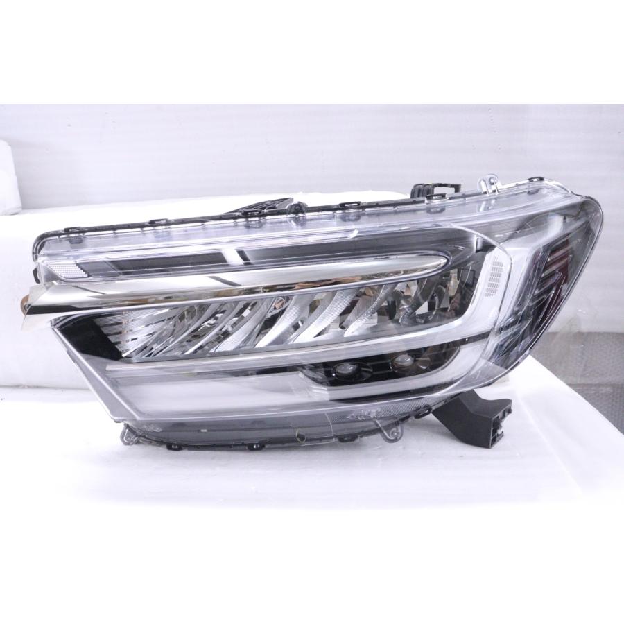 35-224☆【値下】美品☆後期 LED RC1 オデッセイ☆左ヘッドライト