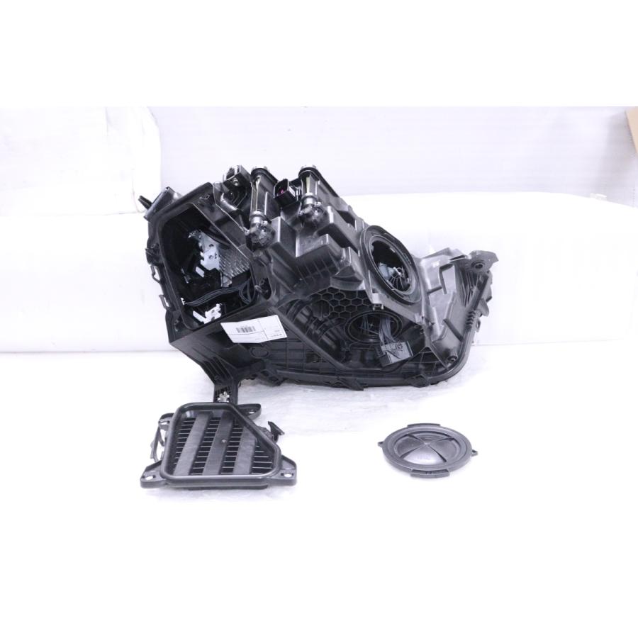 35-543☆美品☆LED F3 AUDI Q3☆左ヘッドライト 83A.941.033.A 打刻