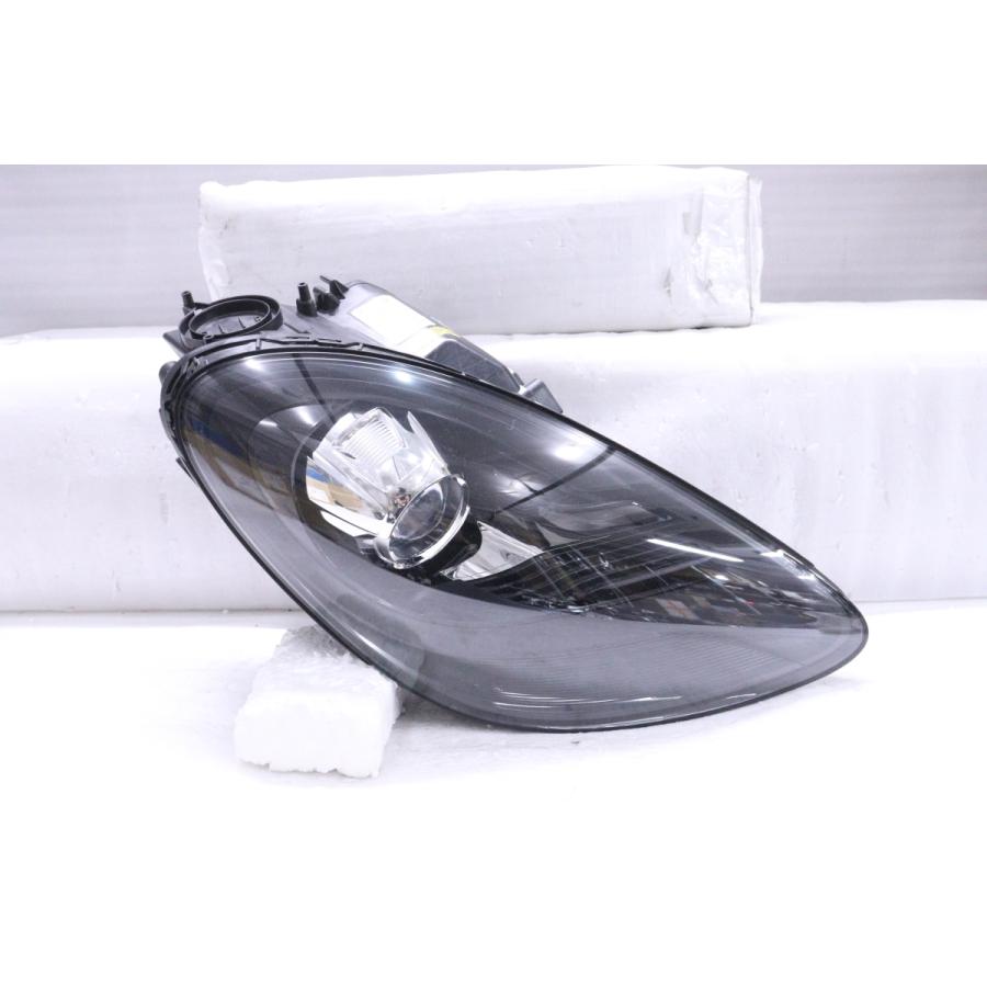 35-673☆HID 982 718ケイマン☆右ヘッドライト 1025.AE0.0000 35-673☆HID 982 718ケイマン☆右ヘッドライト 1025.AE0.0000