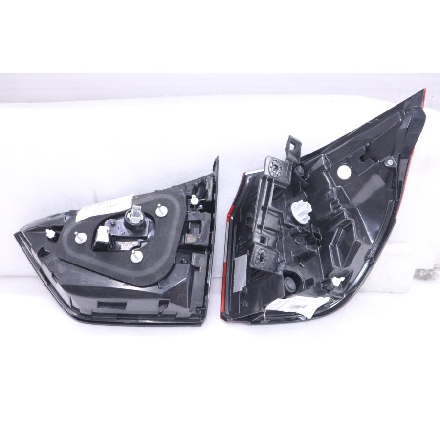 36-1418☆美品☆LED GR3 フィットeHEV☆左テールライトセット STANLEY 