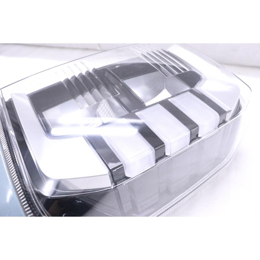 36-1786☆【値下】美品☆LED LA900S タフト☆左右テールライト