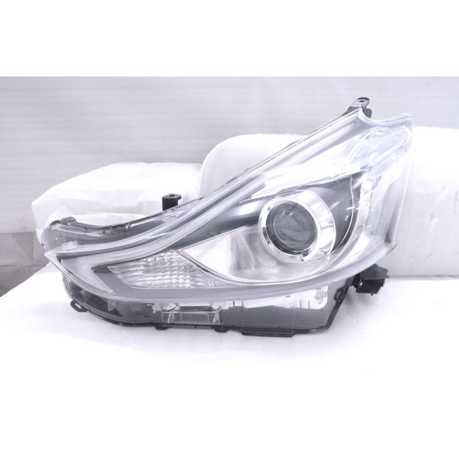 36-2471☆後期 LED ZVW40W プリウスα☆左ヘッドライト KOITO 47-65 打