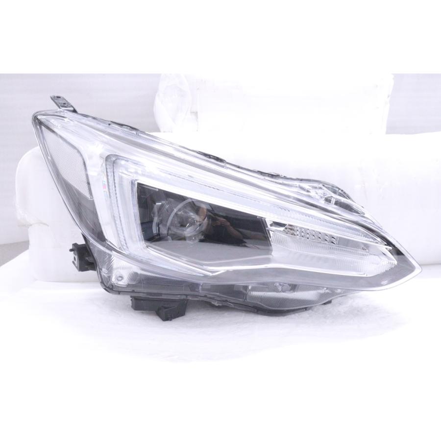 36-293☆極上品☆後期 LED GT2 インプレッサ☆右ヘッドライト KOITO