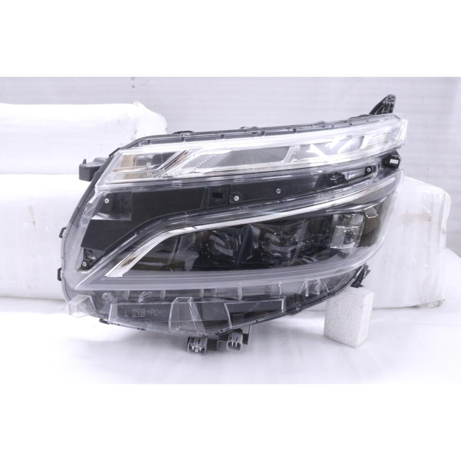 36-418☆後期 LED ZRR80W ヴォクシー☆左ヘッドライト ICHIKOH 28-240 