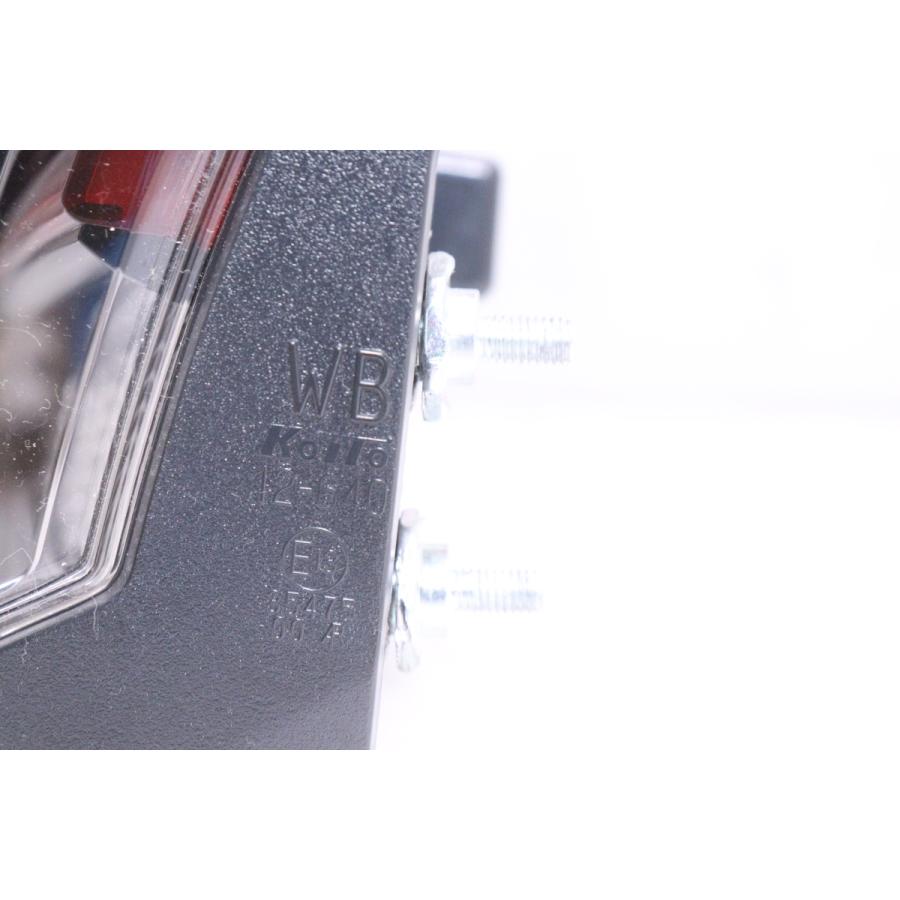 36-468☆美品☆LED NRE210W カローラツーリング☆右テールライト KOITO
