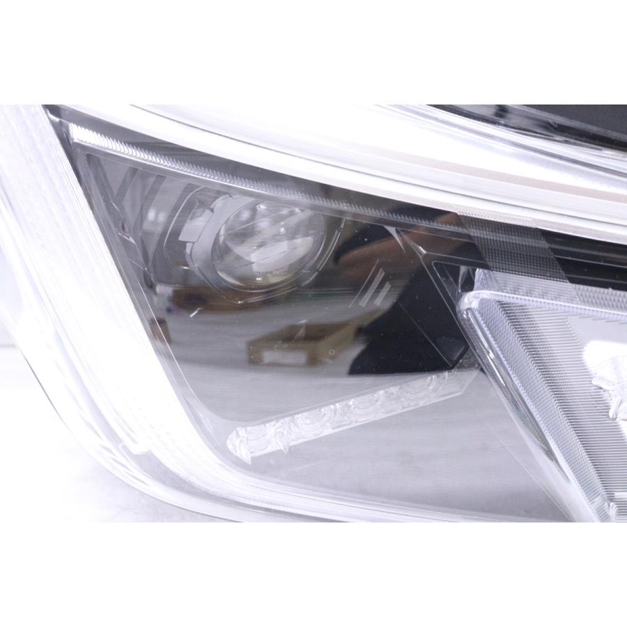 36-95☆美品☆後期 LED SK5 フォレスター HV☆右ヘッドライト KOITO  