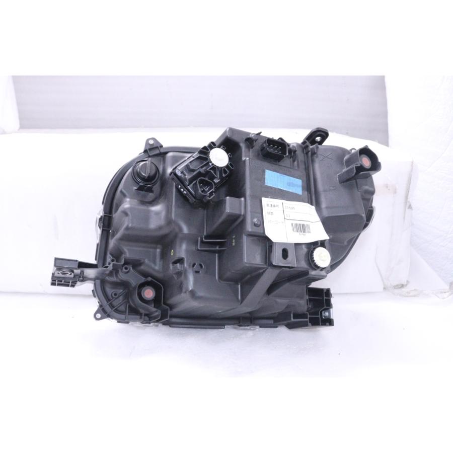 37-505☆【値下】極上品☆LED LA650S タント☆右ヘッドライト KOITO