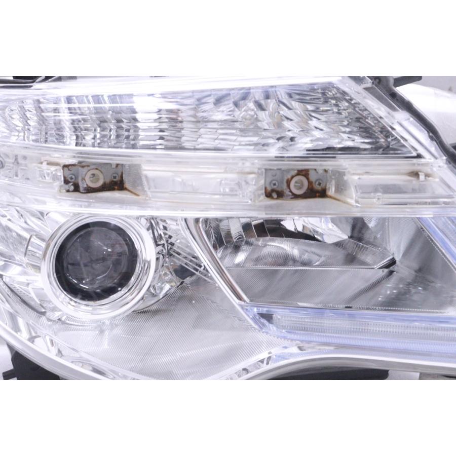 美品破損なし☆ 日産 C26 後期 セレナ 右 LED ヘッドライト 26 右側 R