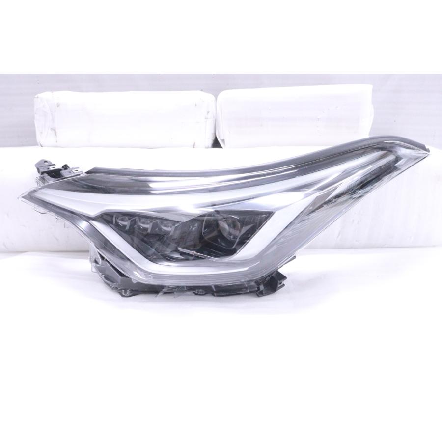38-1234☆【値下】美品☆後期 LED ZYX11 C-HR☆左ヘッドライト GR 