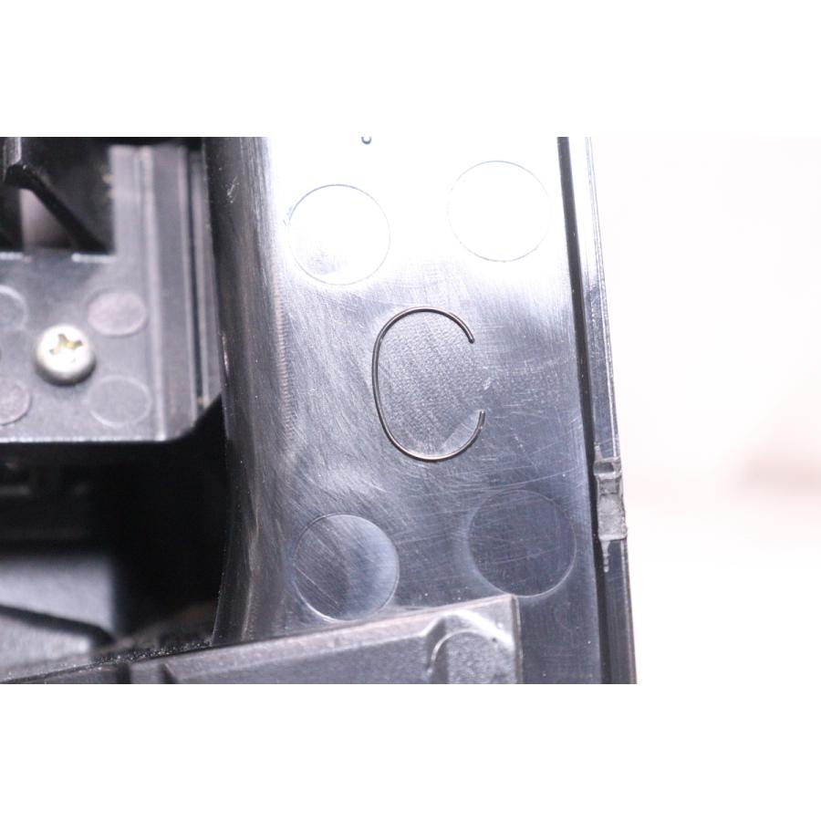 38-1752☆後期 LED C27 セレナ☆右テールライト KOITO 220-23786 打刻