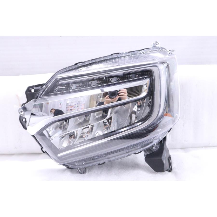 ホンダ NBOX カスタム JF3 ヘッドライト 左 STANLEY W3106 N-BOX N−BOXカスタム 6BA-JF3 左ヘッドランプ 後期 LED