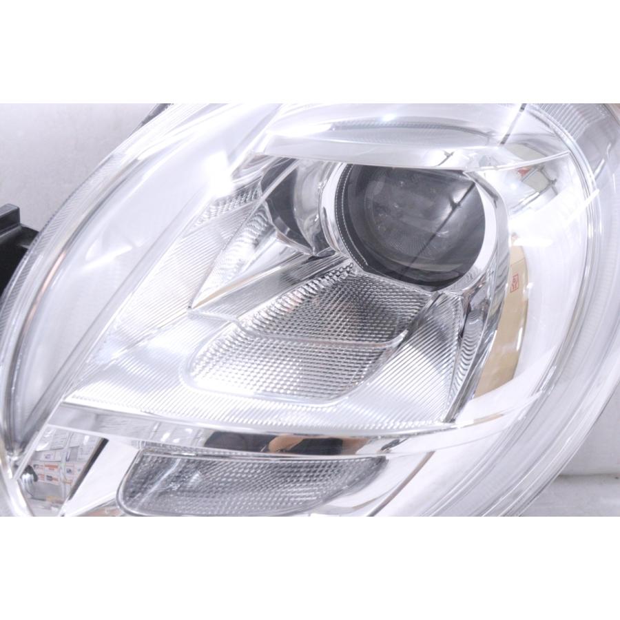 ダイハツ キャスト LA250S 左 ライト KOITO 100-69020