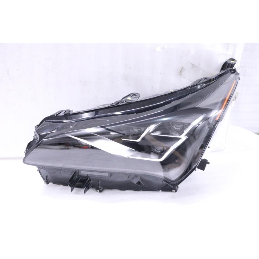 レクサス NX300 AGZ10 後期 LED 右ライト KOITO 78-32 レクサス NX300 AGZ10 後期 LED 右ライト KOITO 78-32 - メルカリ