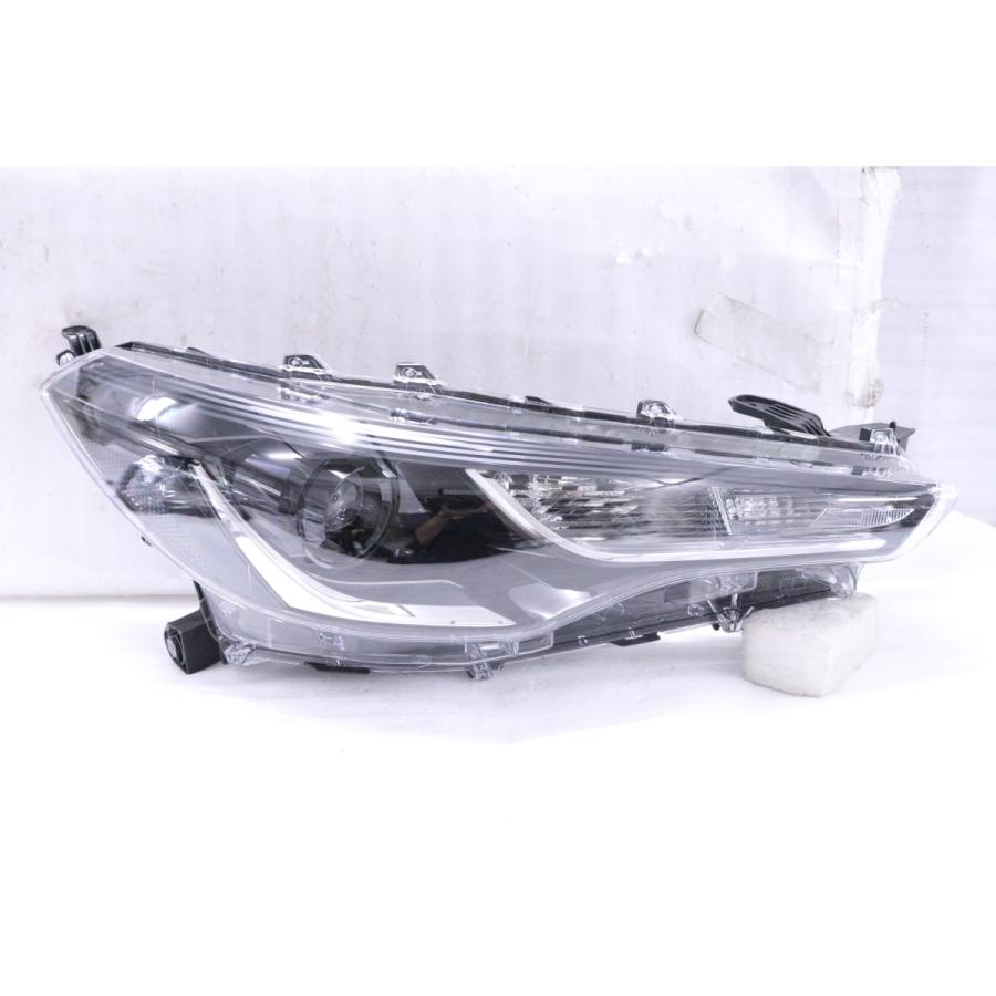 39-1273☆美品☆LED ZSG10 カローラクロス☆右ヘッドライト HASCO 16 