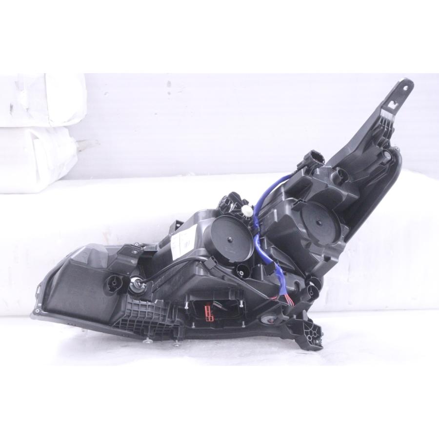 39-1840☆【値下】美品☆LED ZE1 リーフ☆右ヘッドライト ICHIKOH 1954