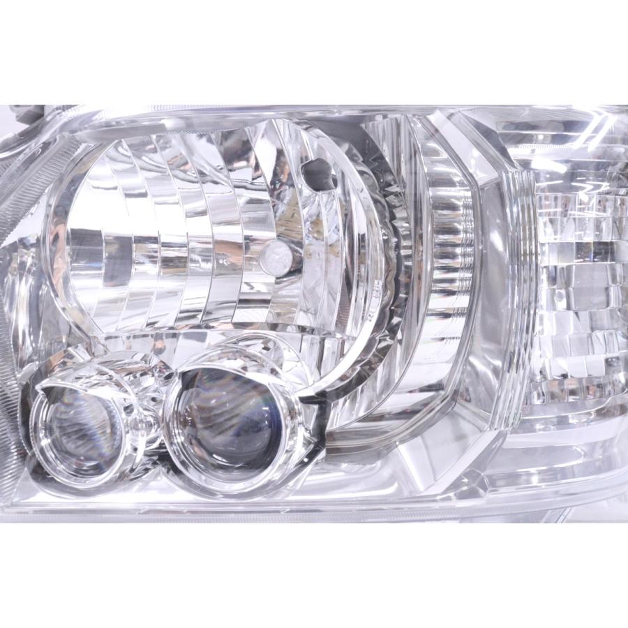 39-2392☆極上品☆4型~ LED 200系 ハイエース☆左ヘッドライト KOITO
