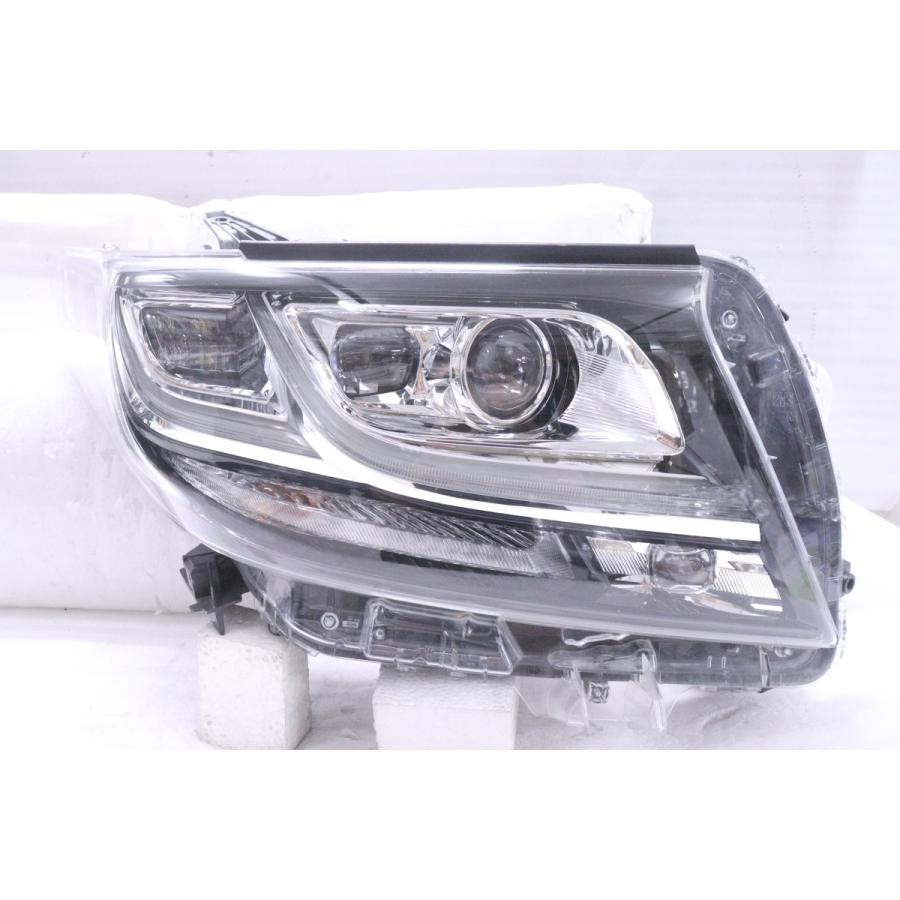 39-2556☆美品☆前期 LED AGH30W アルファード☆右ヘッドライト