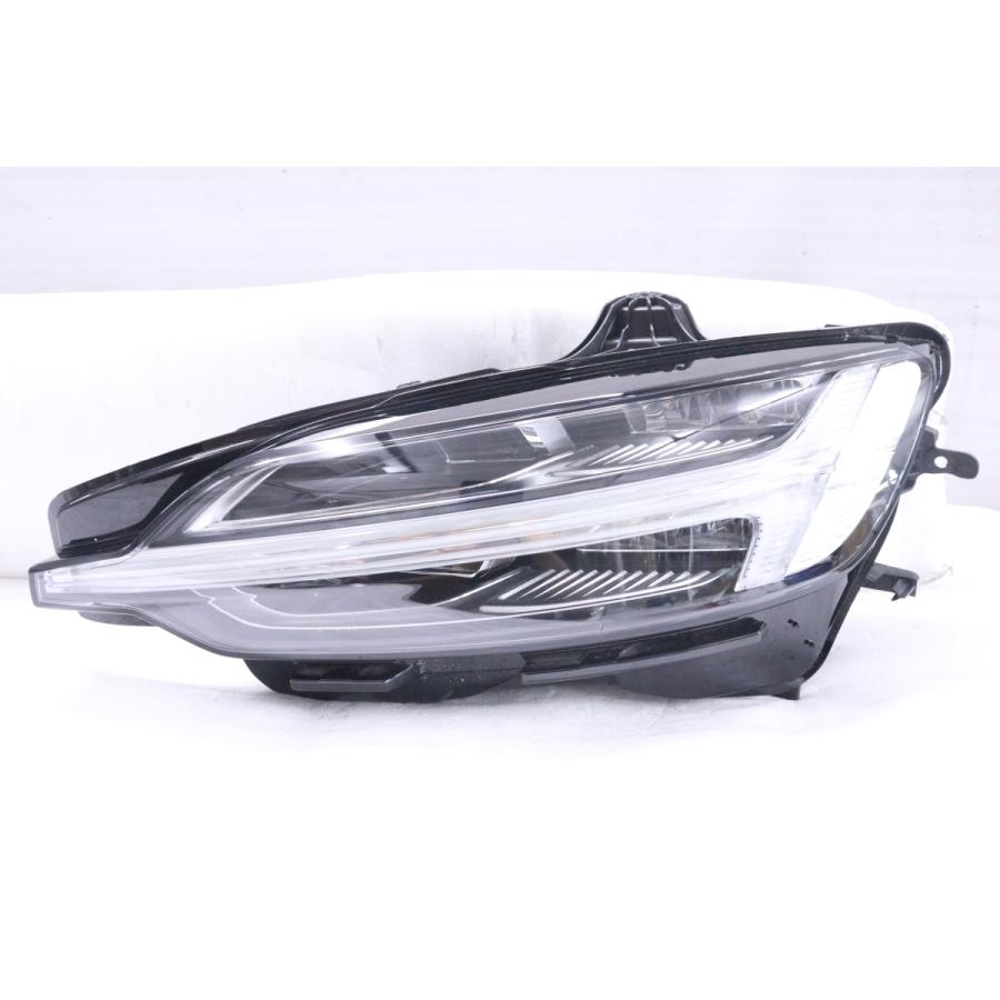 39-458☆【値下】美品☆LED ZB ボルボ V60☆左ヘッドライト 32342536