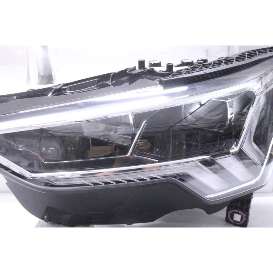 39-471☆LED F3 AUDI Q3☆左ヘッドライト 83A.941.033.A ブラック 純正