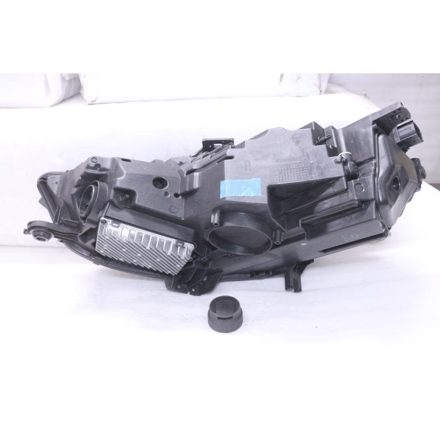 39-544☆極上品☆LED 8W AUDI A4☆右ヘッドライト 8W0.941.036.F