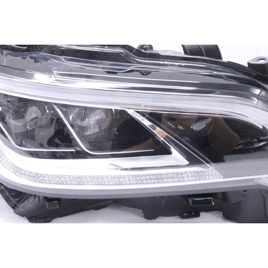 クラウンハイブリッド RS AZSH20 右ヘッドライト ランプ KOITO 30-452