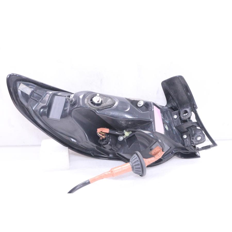 MAZDA3(BP5P )右テールランプ 39-859☆美品☆LED BP5P MAZDA3☆右テールライト ハッチバック KOITO