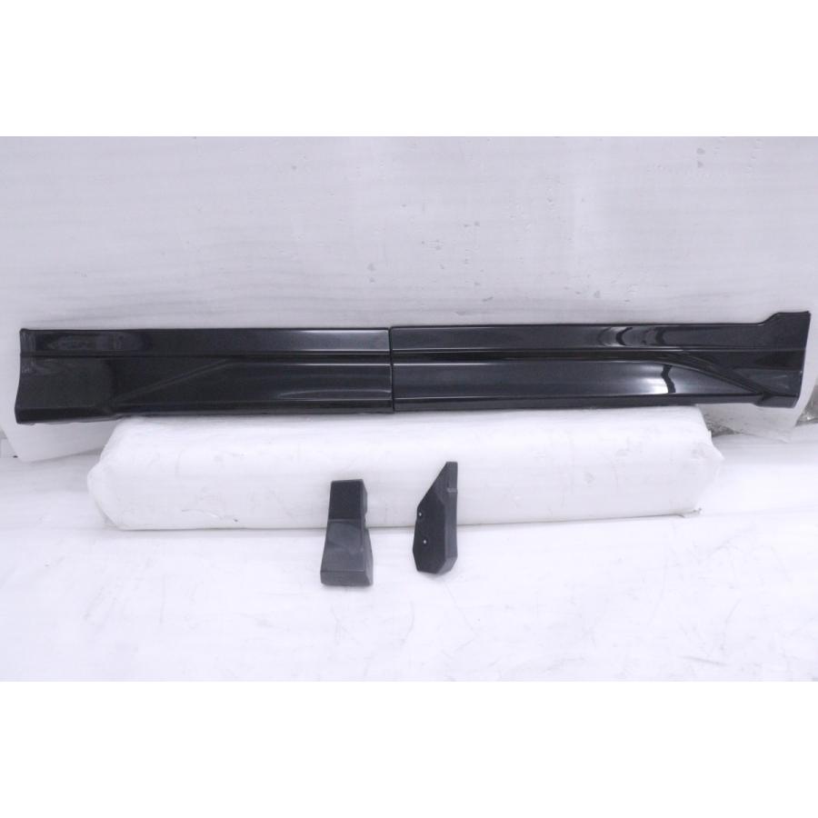 39-882☆TRD☆MZRA90W ヴォクシー HV 右サイドスカート マッドガード付