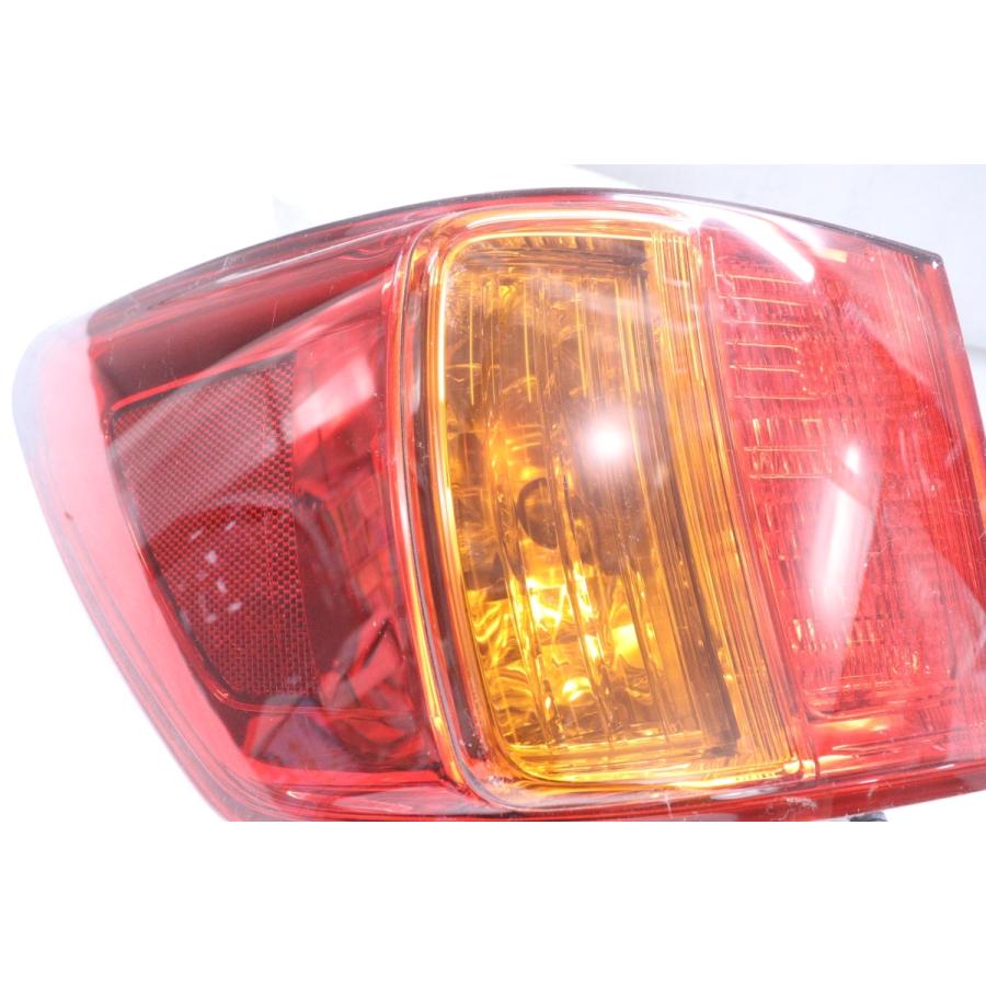 3X-1086☆美品☆中期 LED GSE20 レクサスIS☆左右テールライト 4点
