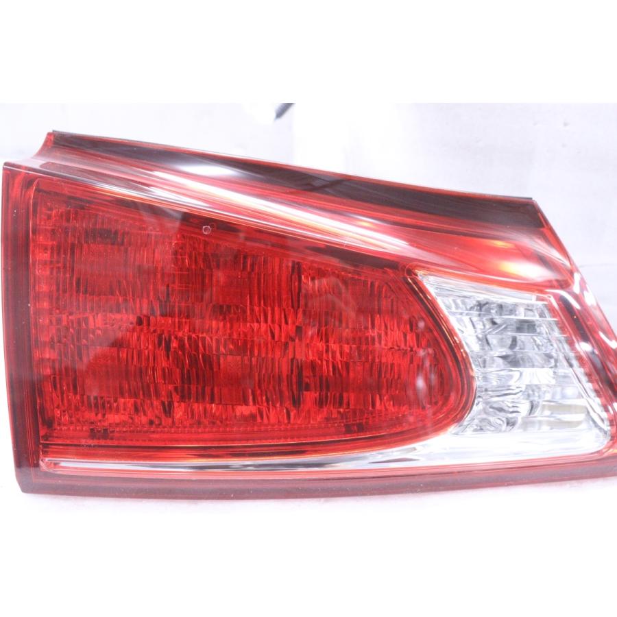 3X-1086☆美品☆中期 LED GSE20 レクサスIS☆左右テールライト 4点