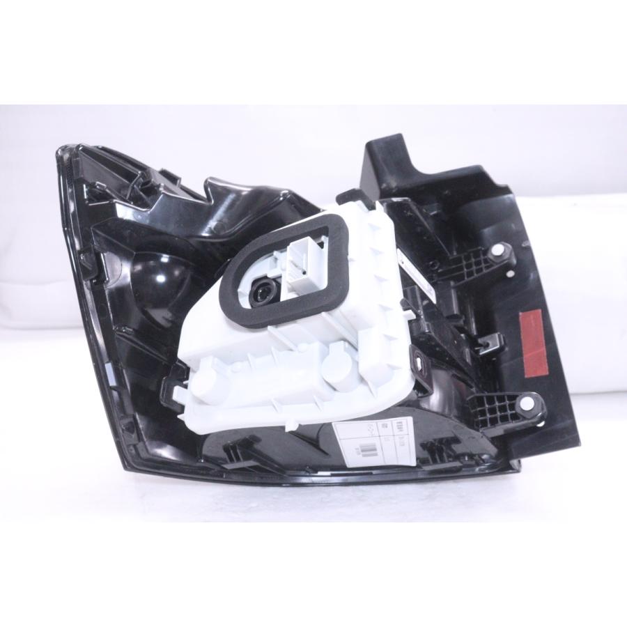 3X-1578☆美品☆LED C1DKR VW T-Cross☆右テールライト 2GM.945.096.C