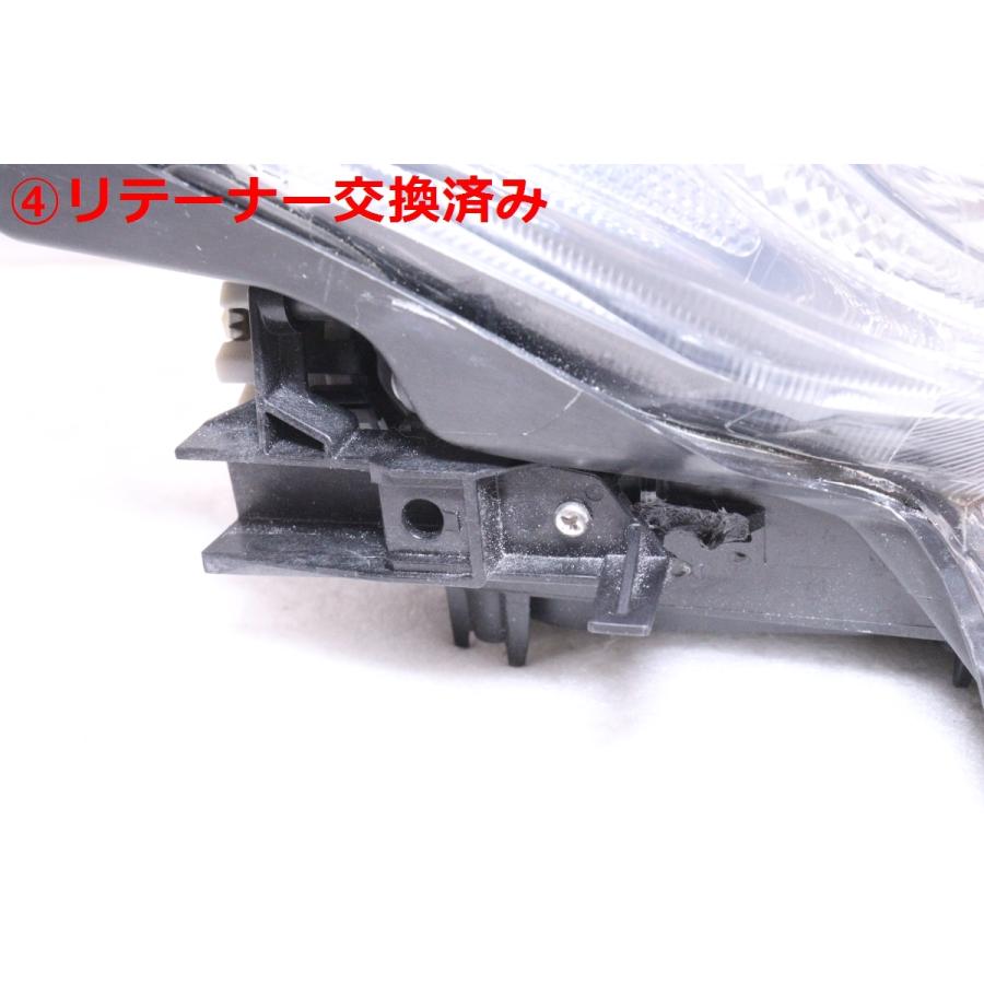 3X-1668☆【値下】後期 HID ZVW30 プリウス☆右ヘッドライト KOITO 47