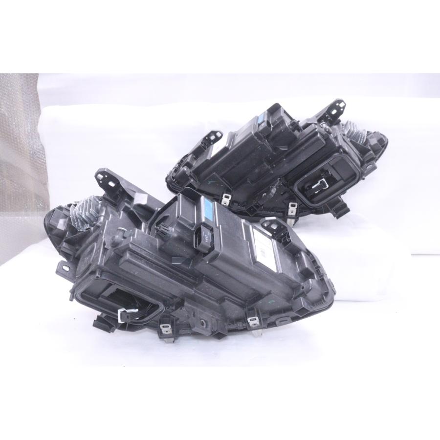 3X-1742☆【値下】美品☆後期 LED W246 ベンツBクラス☆左右ヘッド