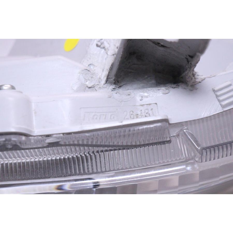 3X-519☆美品☆4型〜 ハロゲン 200 ハイエース☆左ヘッドライト KOITO