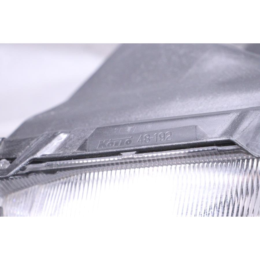 3X-656☆後期 LED ZSU60W ハリアー☆左ヘッドライト KOITO 48