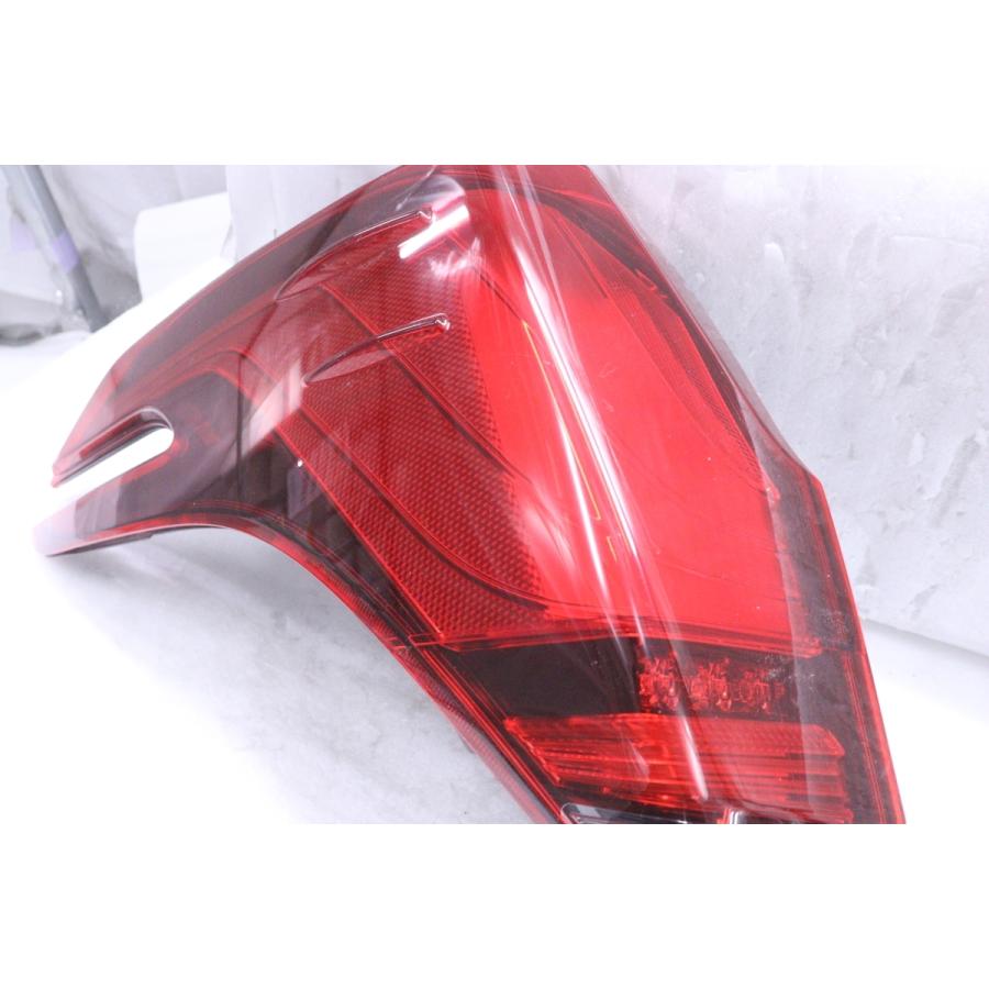 3X-665☆【値下】美品☆後期 LED AGH30W アルファード☆左テールライト