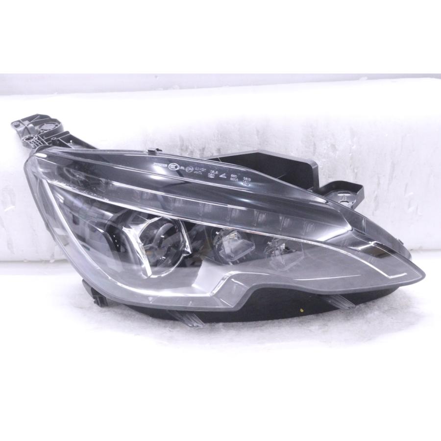 3Y-1890☆LED T9 プジョー 308☆右ヘッドライト 98005 463 80-01 