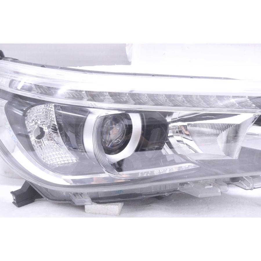 ハイラックスgun125ヘッドライト ハイラックス 16-2545☆美品☆前期 LED GUN125 ハイラックス☆左