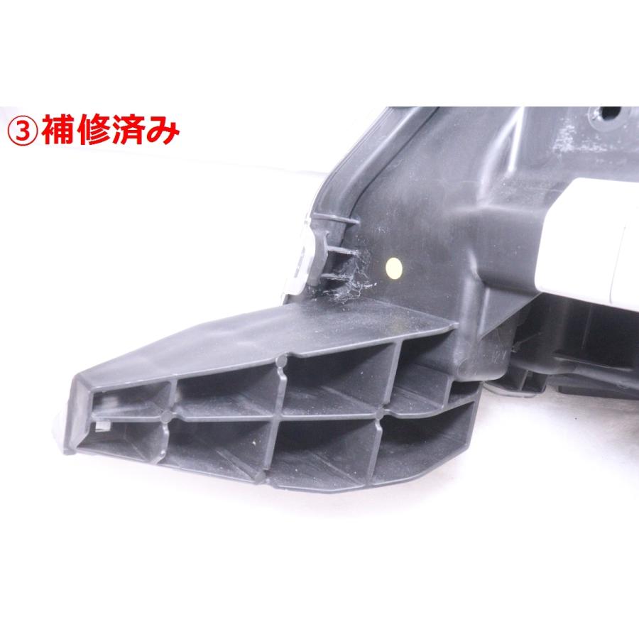 40-1124☆美品☆中期/後期 LED TRJ150W ランドクルーザープラド☆右