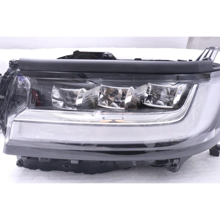 40-12☆美品 LED FJA300W ランドクルーザー☆左ヘッドライト KOITO 60