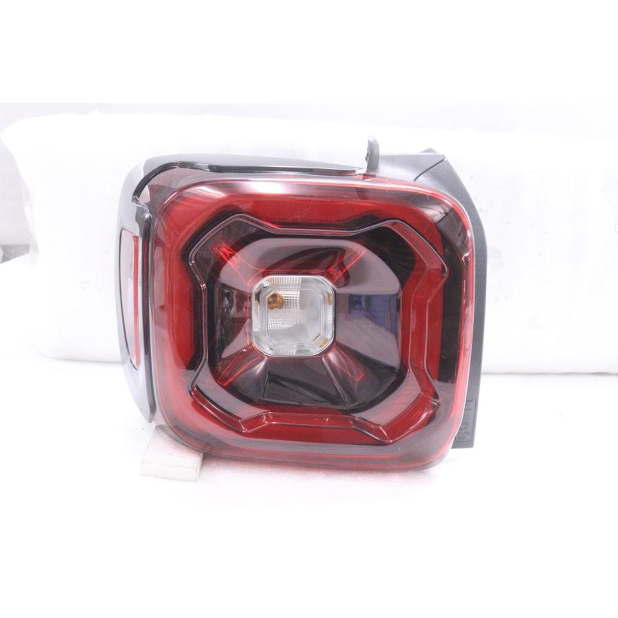 40-1469☆美品☆後期 LED ジープ レネゲード☆左テールライト 52087957