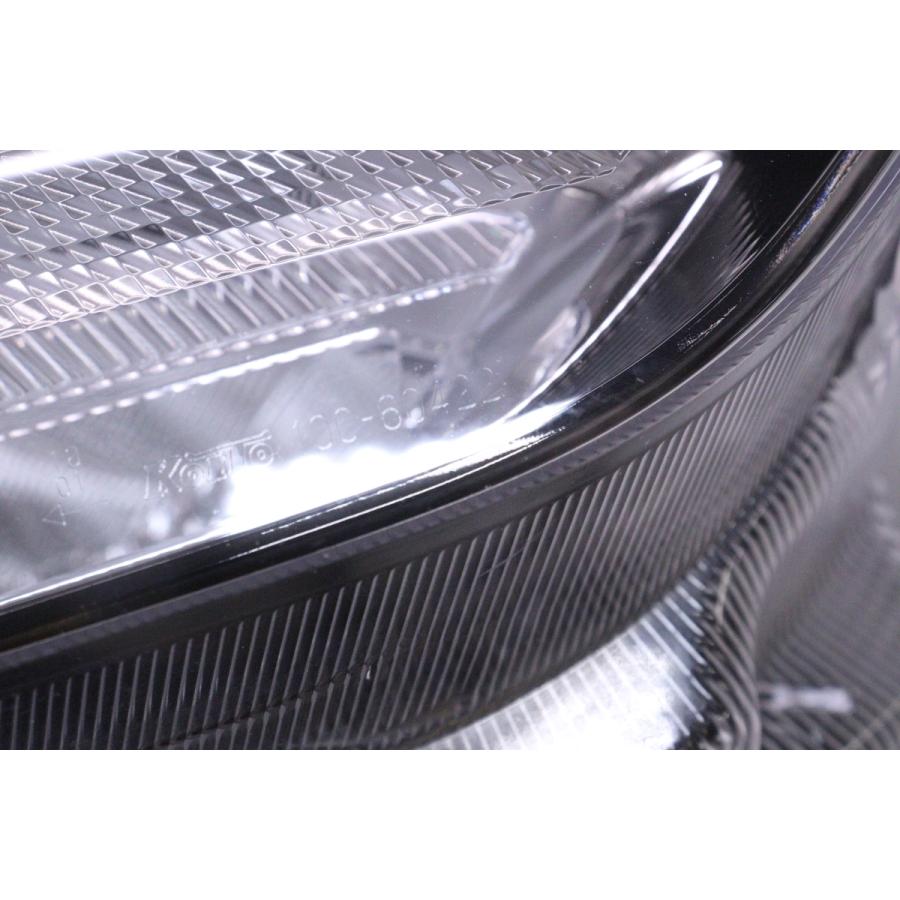 40-1771☆美品☆後期 LED GT2 インプレッサ☆右ヘッドライト KOITO 100