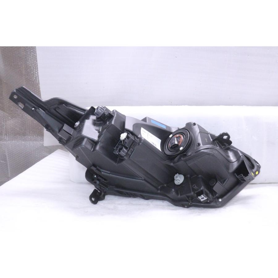 40-1871☆美品☆前期/中期 LED RU3 ヴェゼルハイブリッド☆左