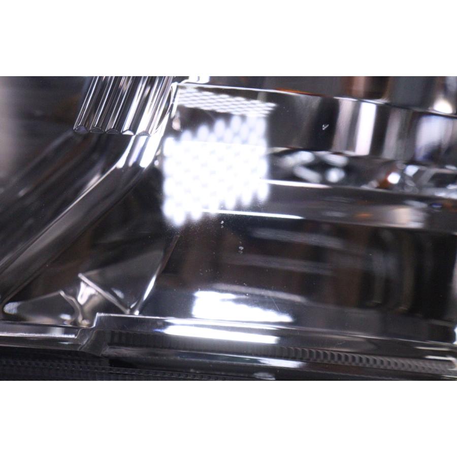 40-1874☆美品☆LED 4型~ 200 ハイエース☆左右ヘッドライト 26-137 84