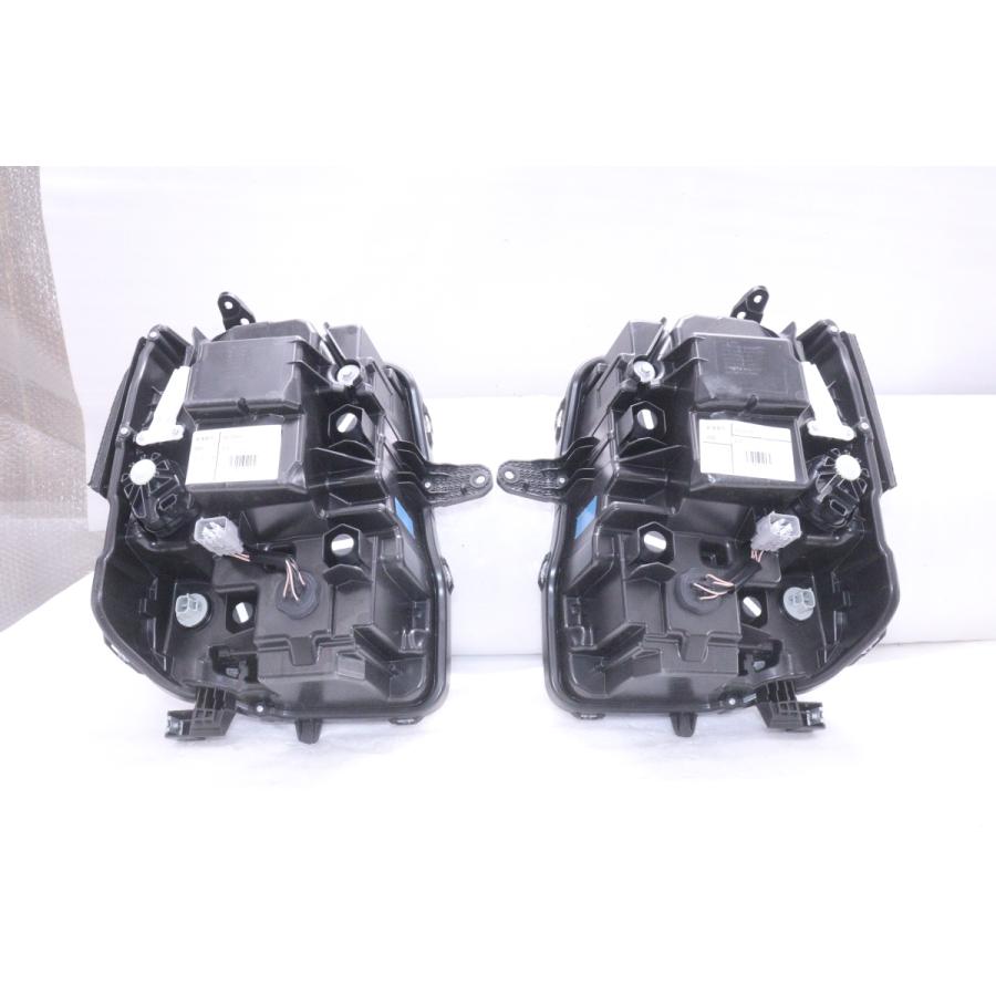 40-2015☆新車外し☆後期 LED DA17W エブリィワゴン☆左右ヘッド 40-2015☆新車外し☆後期 LED DA17W エブリィワゴン☆左右ヘッド