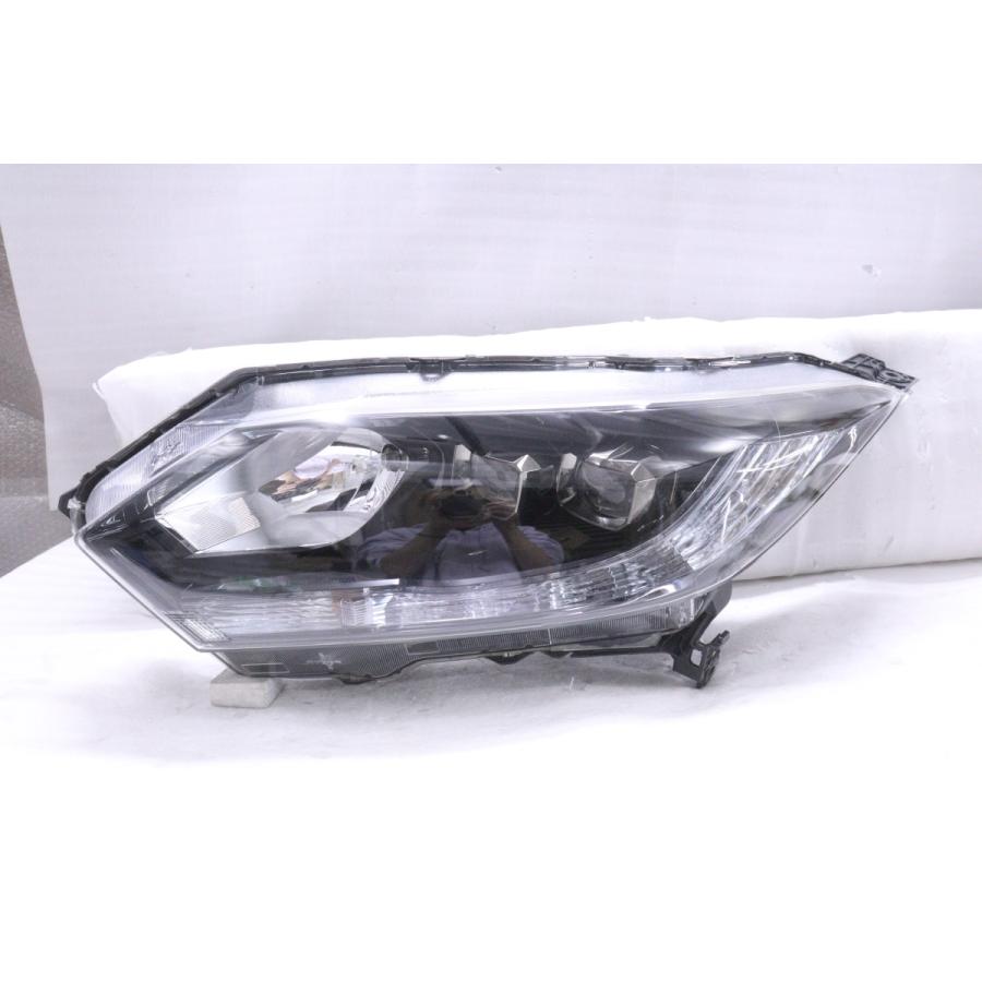 ヴェゼル DAA-RU3 左ヘッドライト 左ヘッドランプ ハイブリッドRS