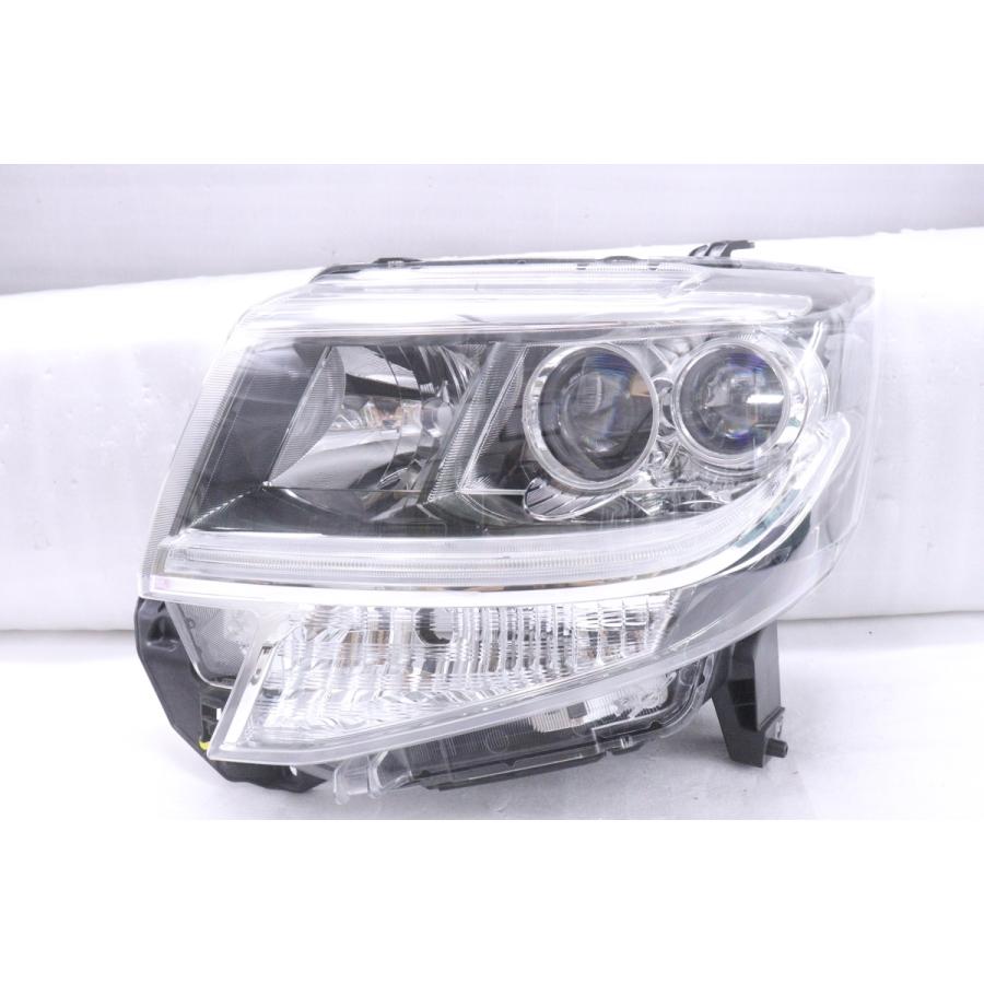 タントカスタムLA600S ヘッドライト左