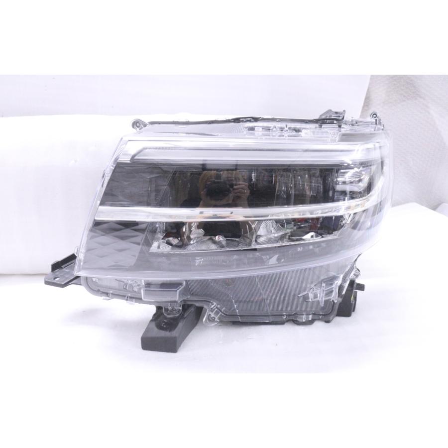 40-398☆美品☆後期 LED LA650S タントカスタム☆左ヘッドライト KOITO 
