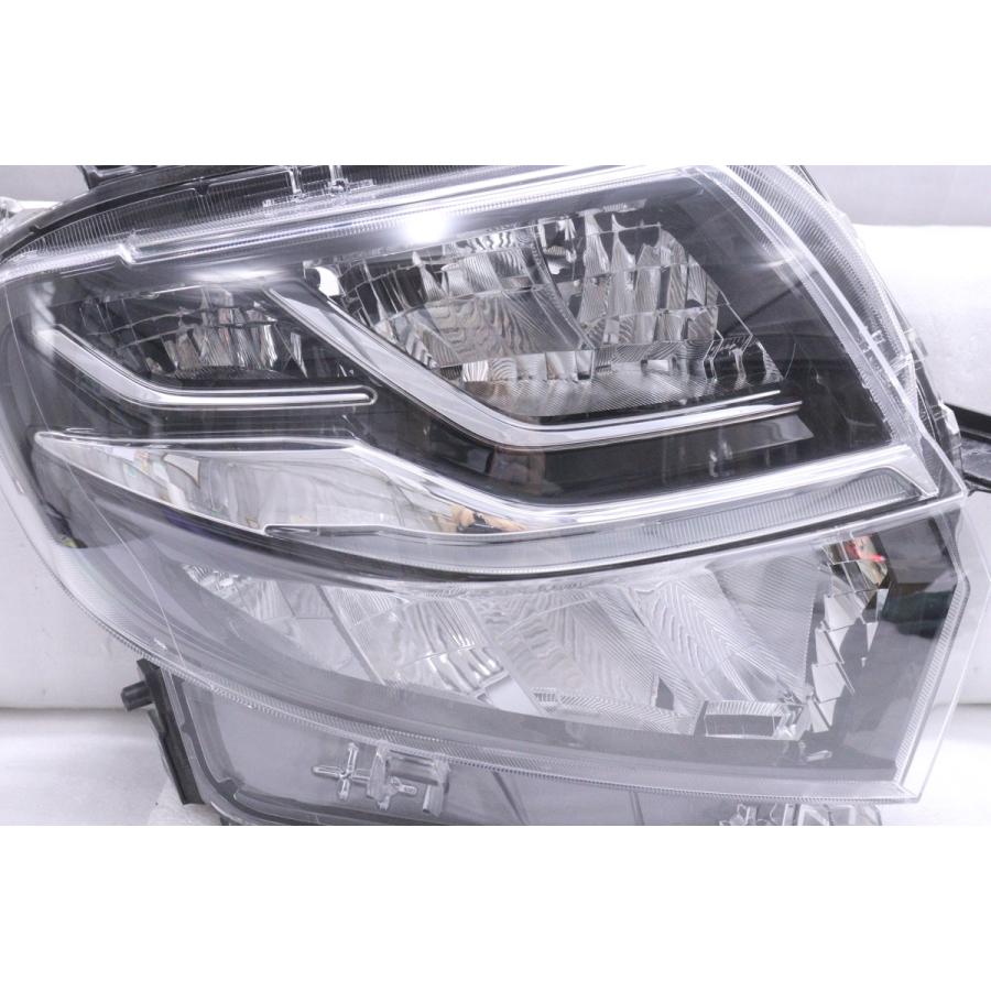 40-940☆美品 LED LA650S タントカスタム☆右ヘッドライト KOITO 100