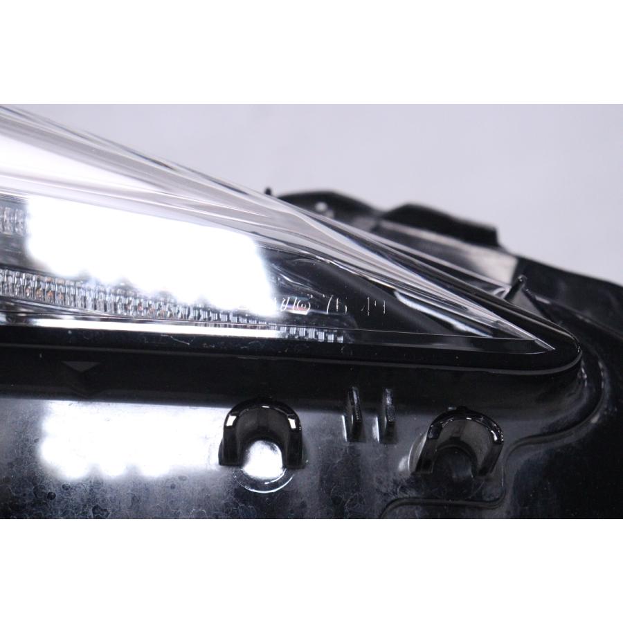 41-1230☆美品☆LED MZAA10 レクサスUX☆右ヘッドライト KOITO 76-49